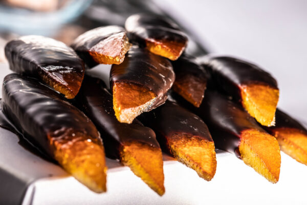 Ballotins oranges confites, Secret de Cacao par Sylvie Faucher, maitre chocolatier en Lozère